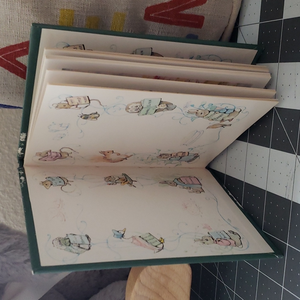 Vintage Books by Beatrix Potter - Picture 11 of 14
